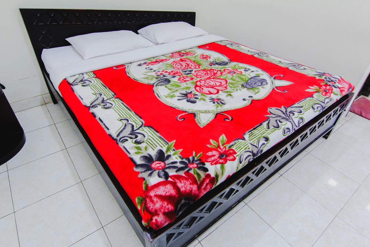 Hotel Bandara Asri Kalasan Екстериор снимка